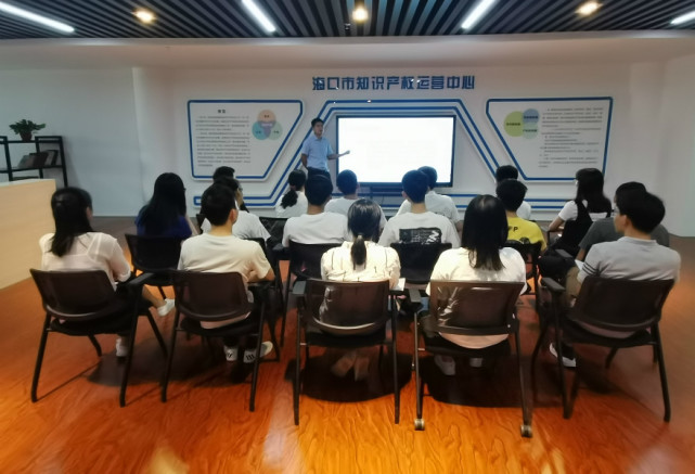 知識產(chǎn)權(quán)服務(wù)港 打造產(chǎn)業(yè)集聚區(qū)，讓代理機構(gòu)與教育信息咨詢服務(wù)高效協(xié)作