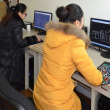 服裝產(chǎn)業(yè)賦能新引擎 武侯區(qū)華藝教育信息咨詢服務(wù)部的專業(yè)路徑